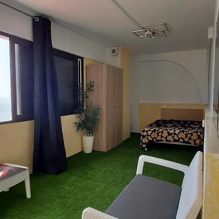First Line Of The Ocean, 3 Bedrooms & Free Wifi * بلايا ذي لاس أميريكاس
