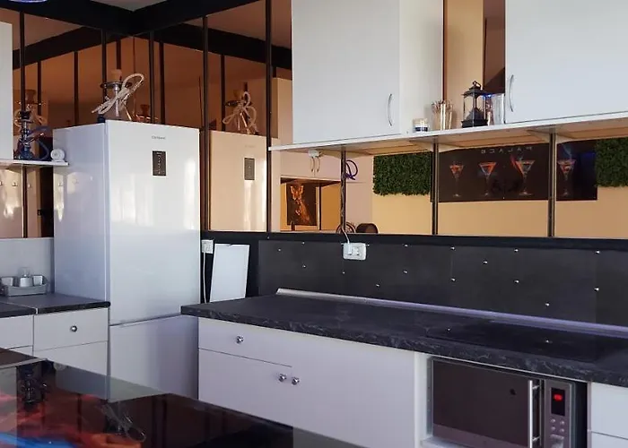 First Line Of The Ocean, 3 Bedrooms & Free Wifi Tatil Evi