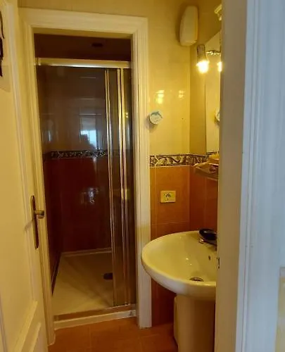 First Line Of The Ocean, 3 Bedrooms & Free Wifi Tatil Evi *