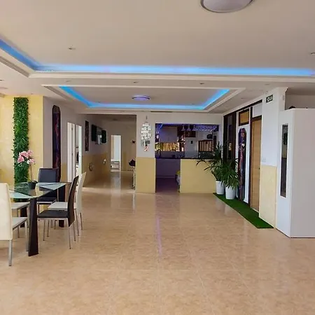 First Line Of The Ocean, 3 Bedrooms & Free Wifi * פלאייה דה לאס אמריקס